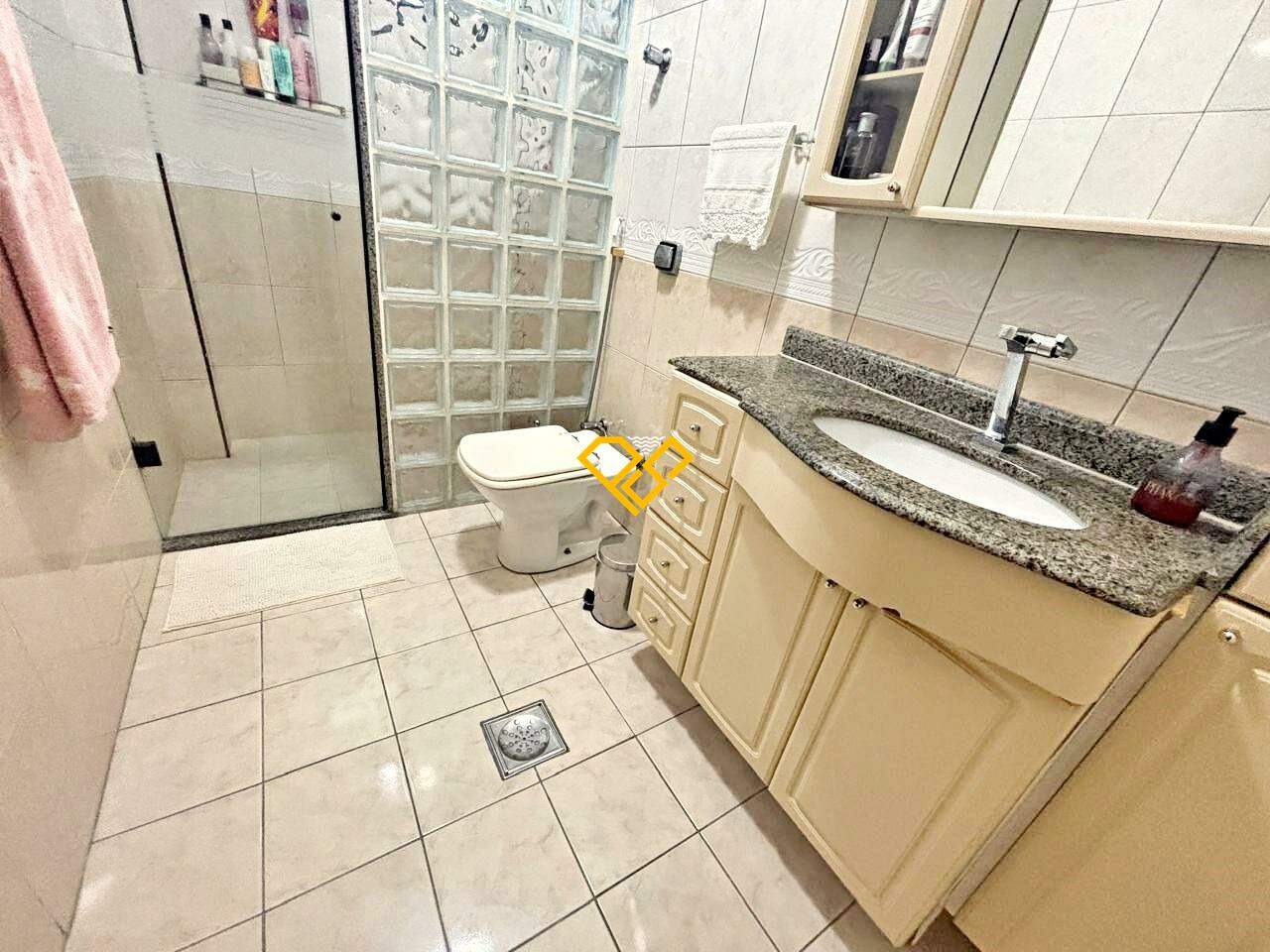 Apartamento à venda no Aparecida: Wc social
