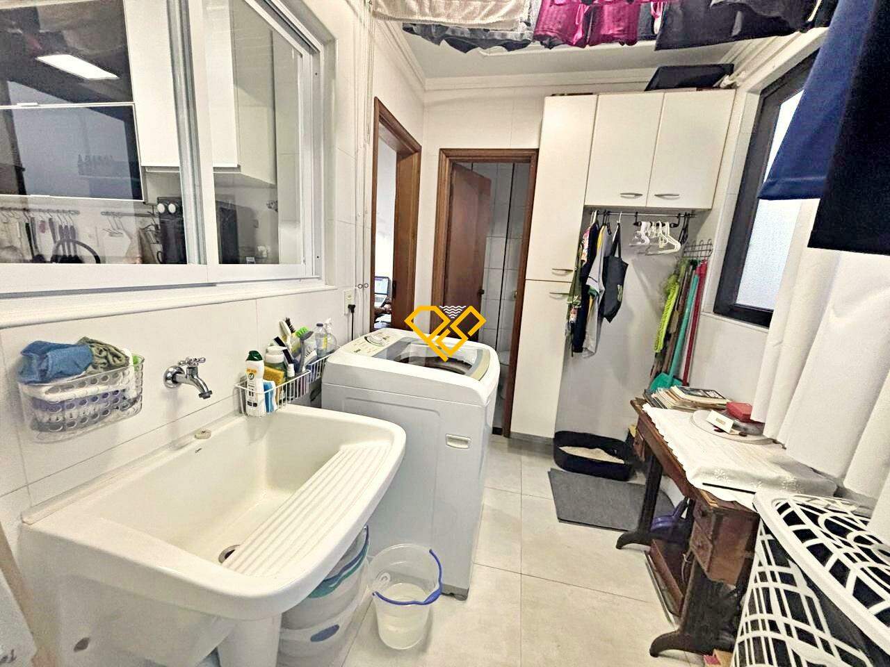 Apartamento à venda no Aparecida: Área de serviço