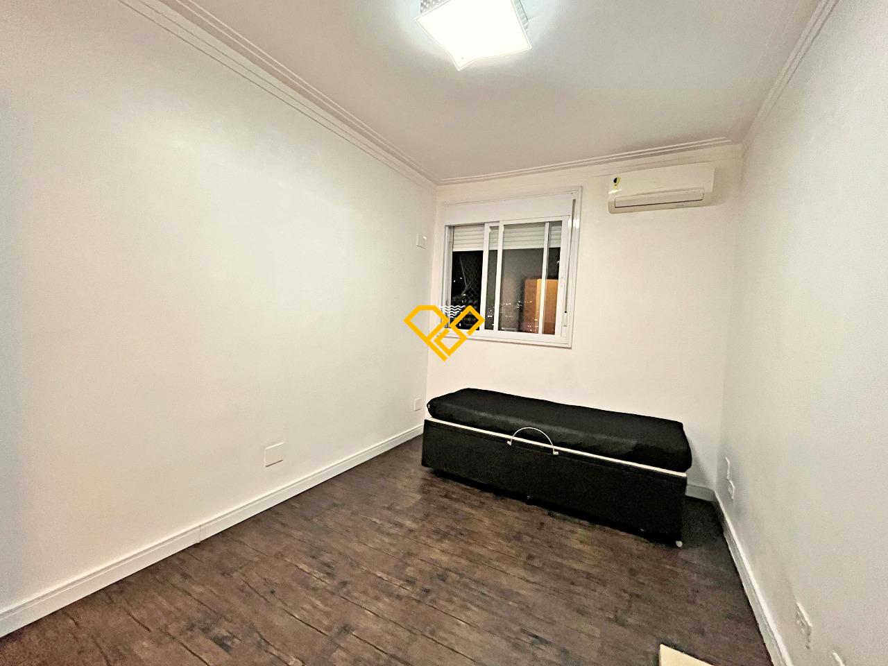 Apartamento à venda no Vila Mathias: Dormitório 2