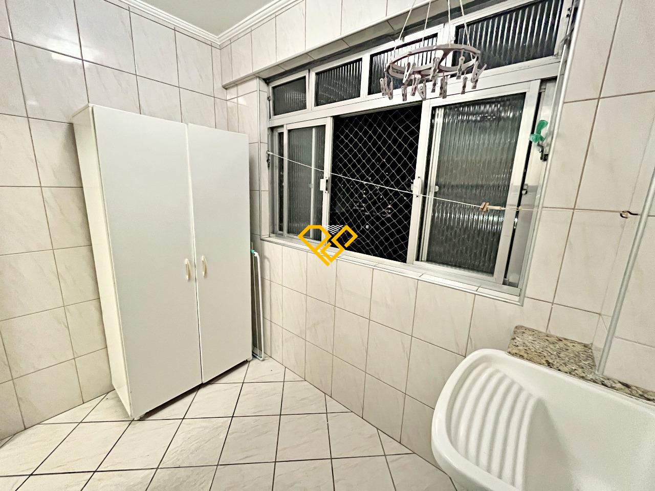 Apartamento à venda no Vila Mathias: Área de serviço