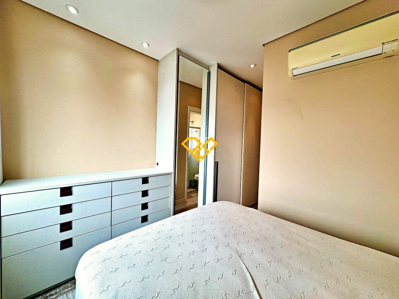 Apartamento à venda no Boqueirão: Dormitório 1 - suíte