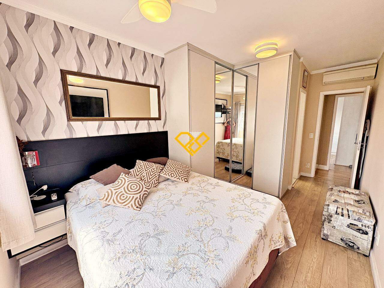 Apartamento à venda no Pompéia: Dormitório 1 - suíte