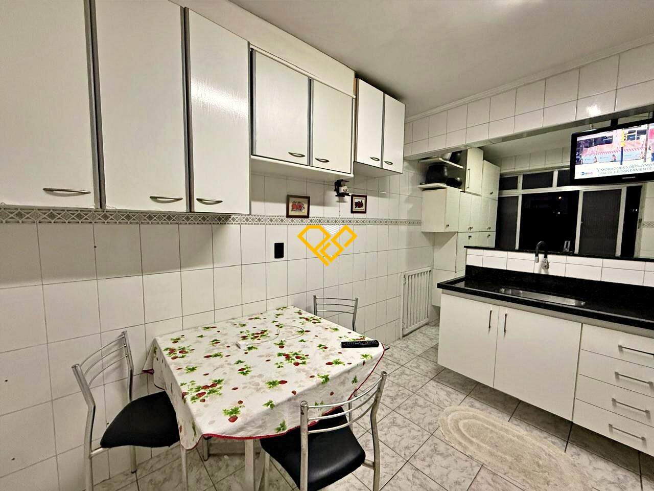 Apartamento à venda no Aparecida: Cozinha
