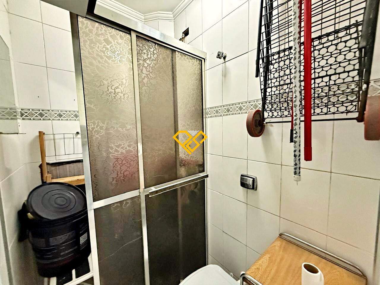 Apartamento à venda no Aparecida: Wc de serviço