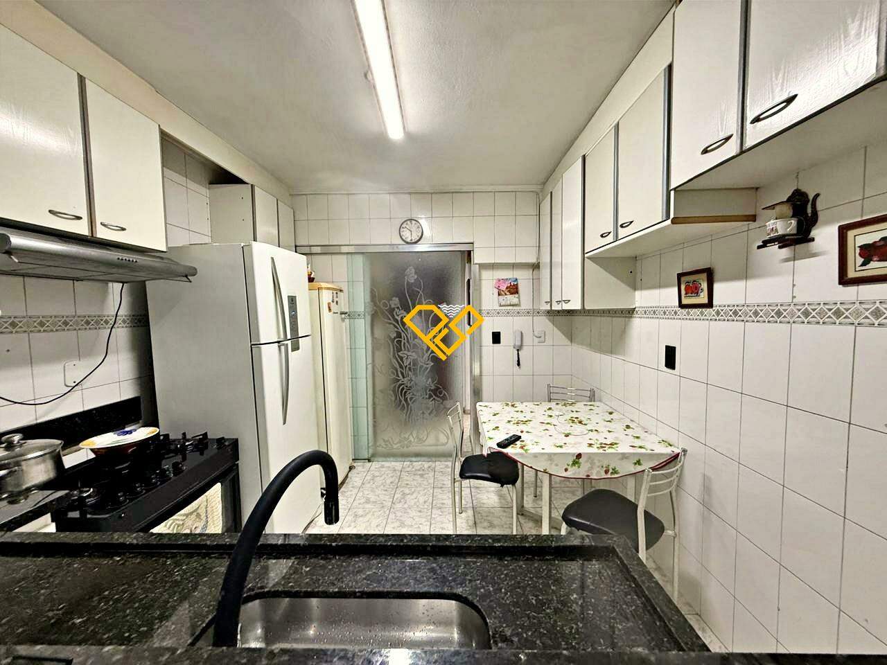 Apartamento à venda no Aparecida: Cozinha