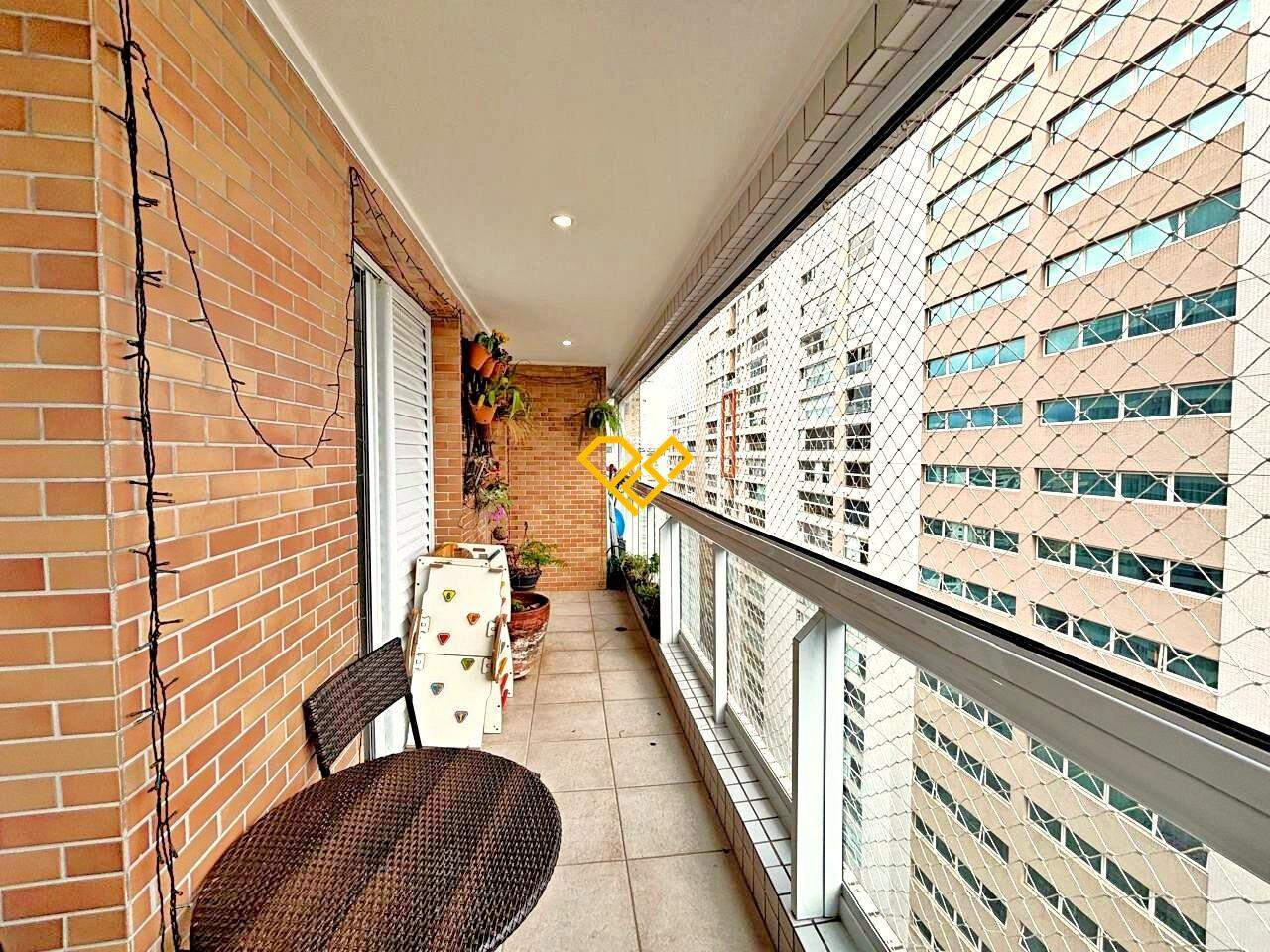 Apartamento à venda no Gonzaga: Varanda