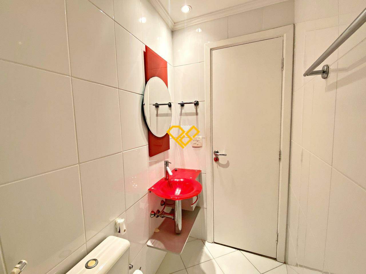 Apartamento para aluguel no Boqueirão: Wc social