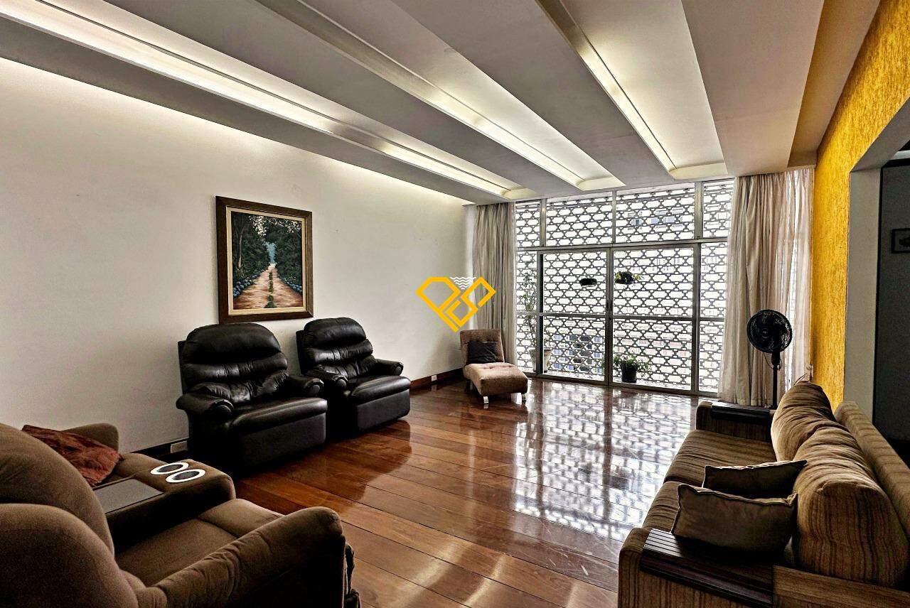 Cobertura para aluguel no Gonzaga: Sala 1° piso