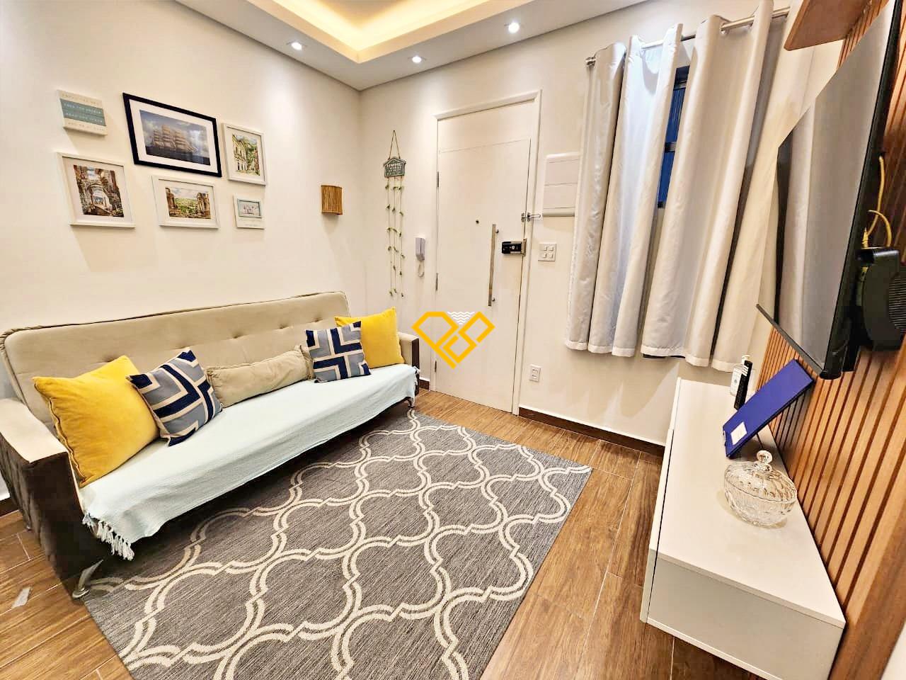 Apartamento para aluguel no Ponta da Praia: Sala