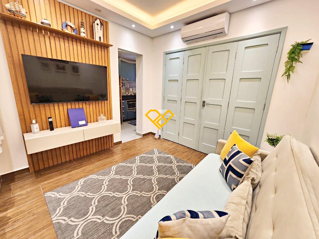 Apartamento para aluguel no Ponta da Praia: Sala