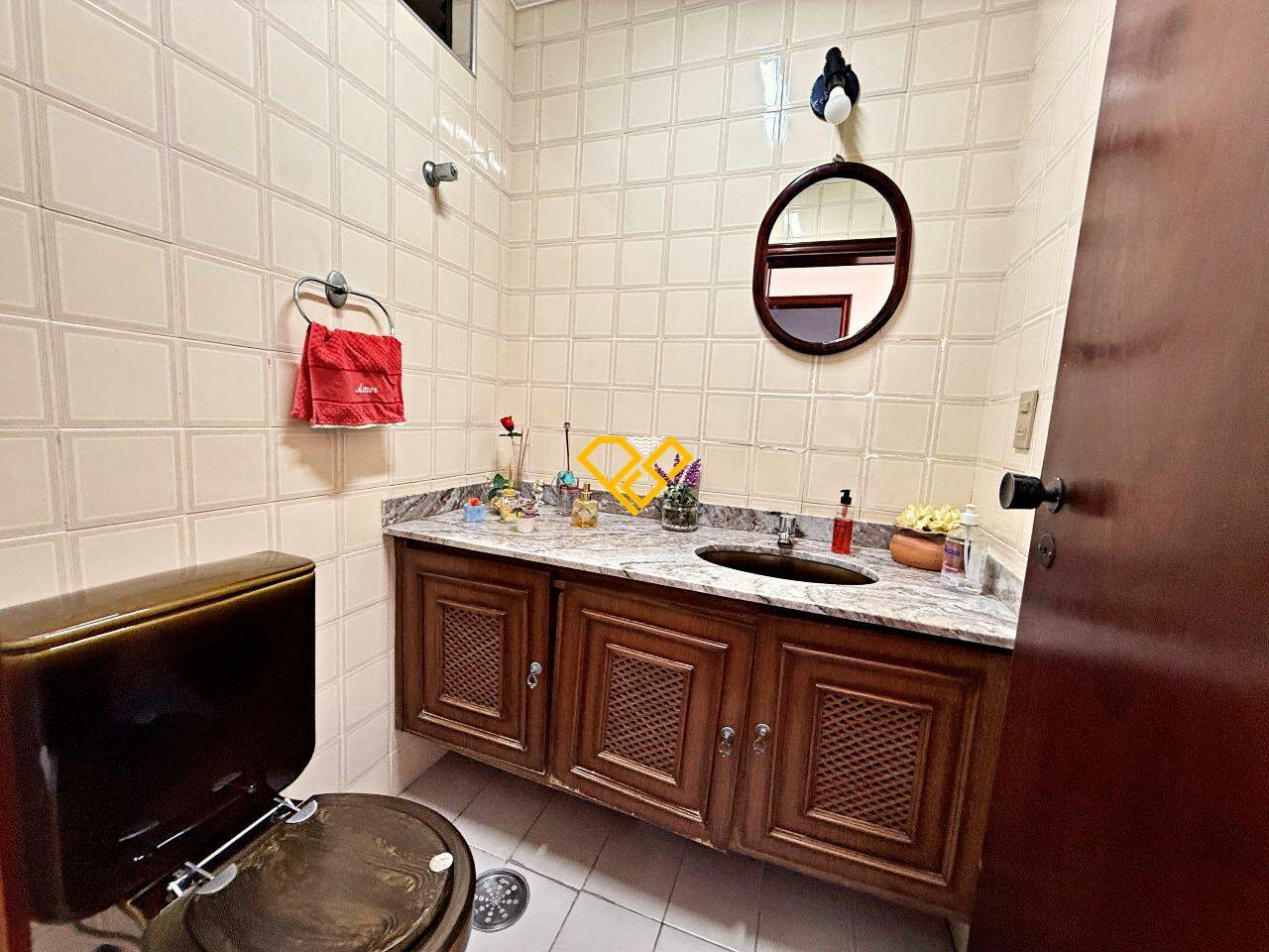 Apartamento à venda no Boqueirão: Lavabo