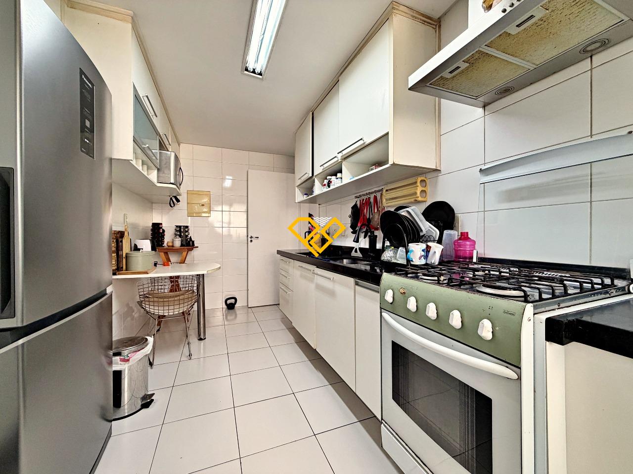 Apartamento à venda no José Menino: Cozinha