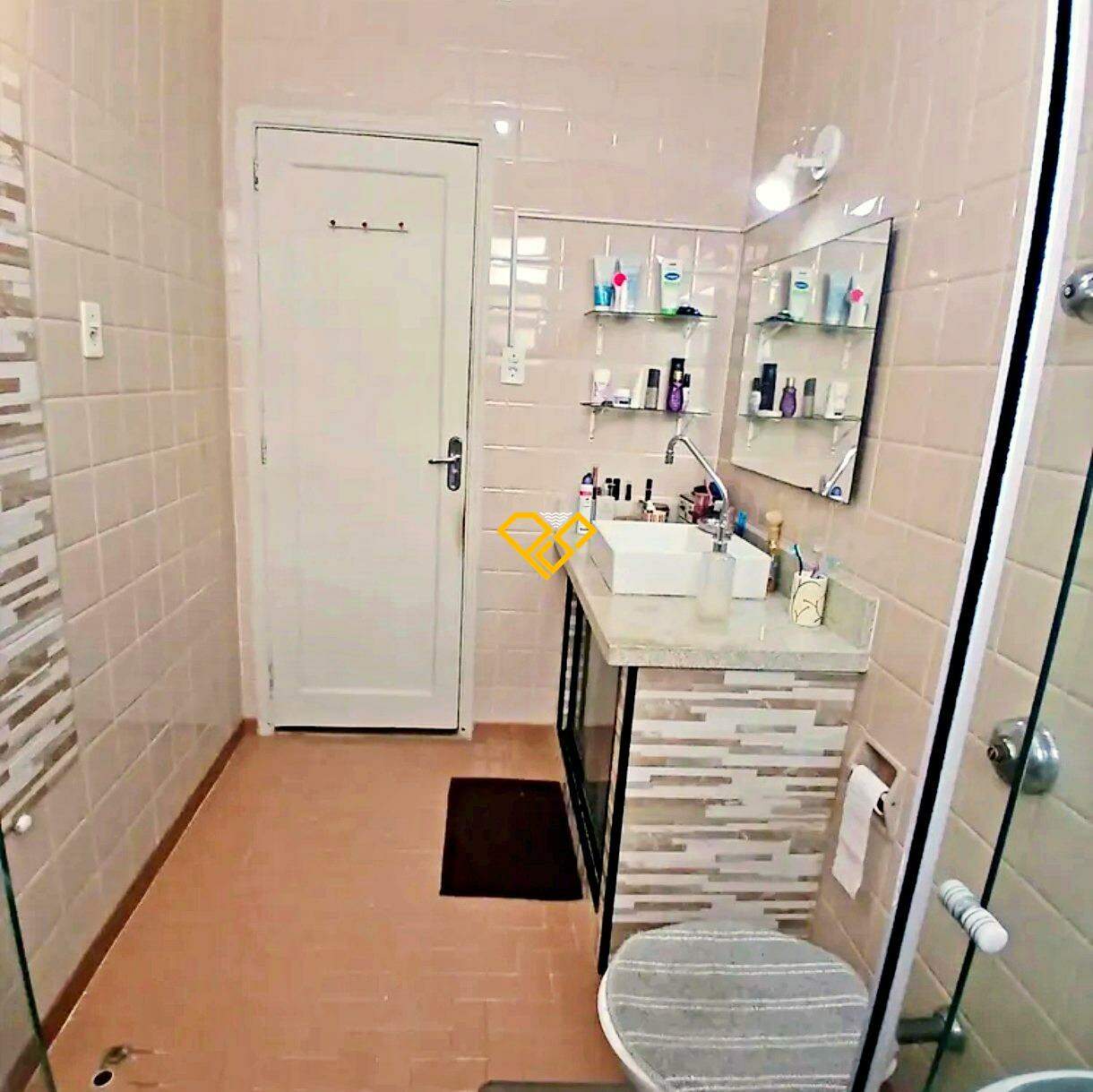 Apartamento à venda no Boqueirão: Wc social