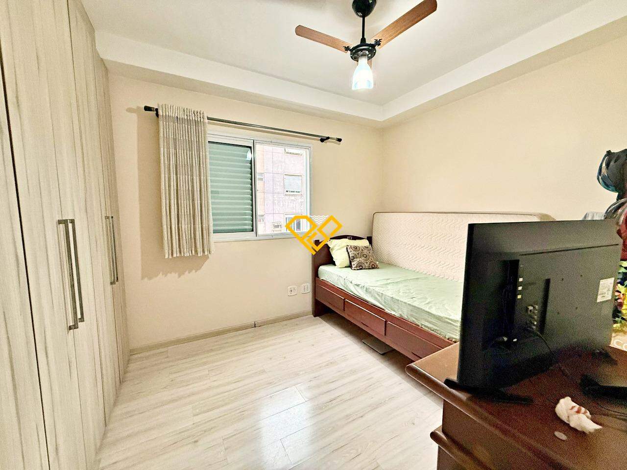 Casa em Condomínio à venda no Ponta da Praia: Dormitório 4