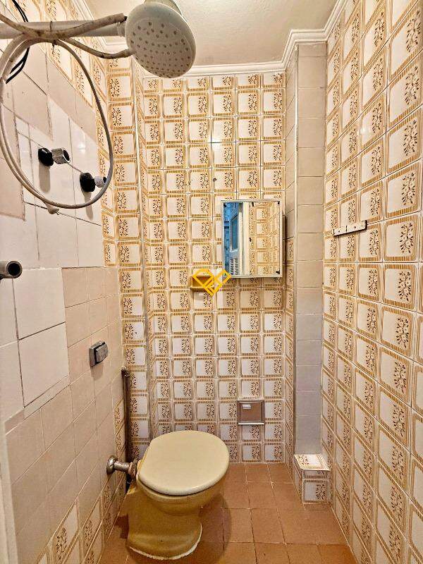 Apartamento à venda no Boqueirão: Wc de serviço