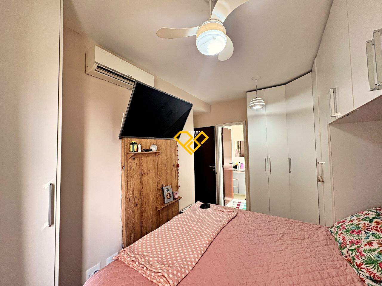 Apartamento à venda no Marapé: Dormitório 1 - suíte