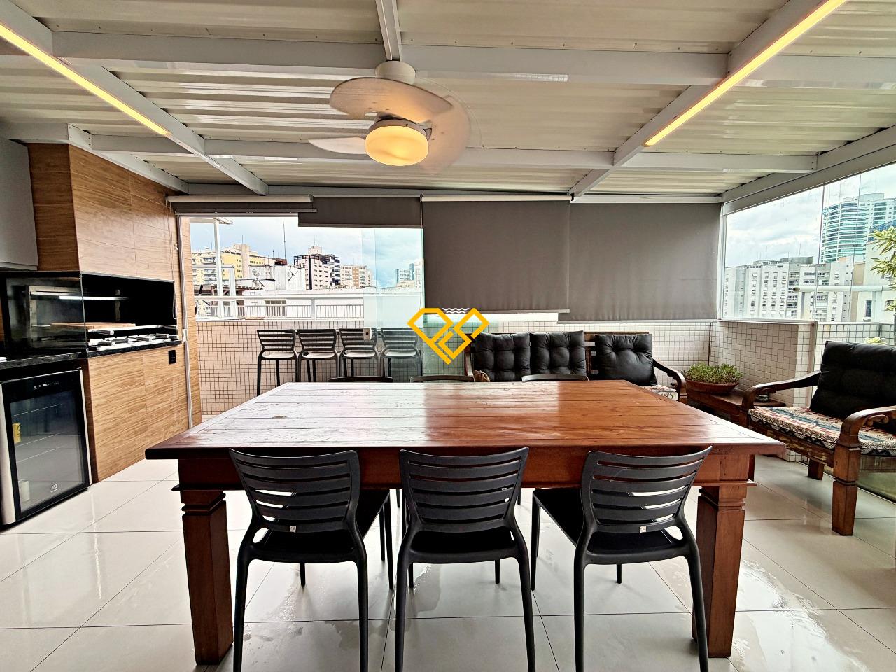 Apartamento Duplex para aluguel no Ponta da Praia: Área gourmet com churrasqueira