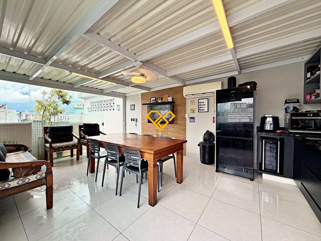 Apartamento Duplex para aluguel no Ponta da Praia: Área gourmet com churrasqueira