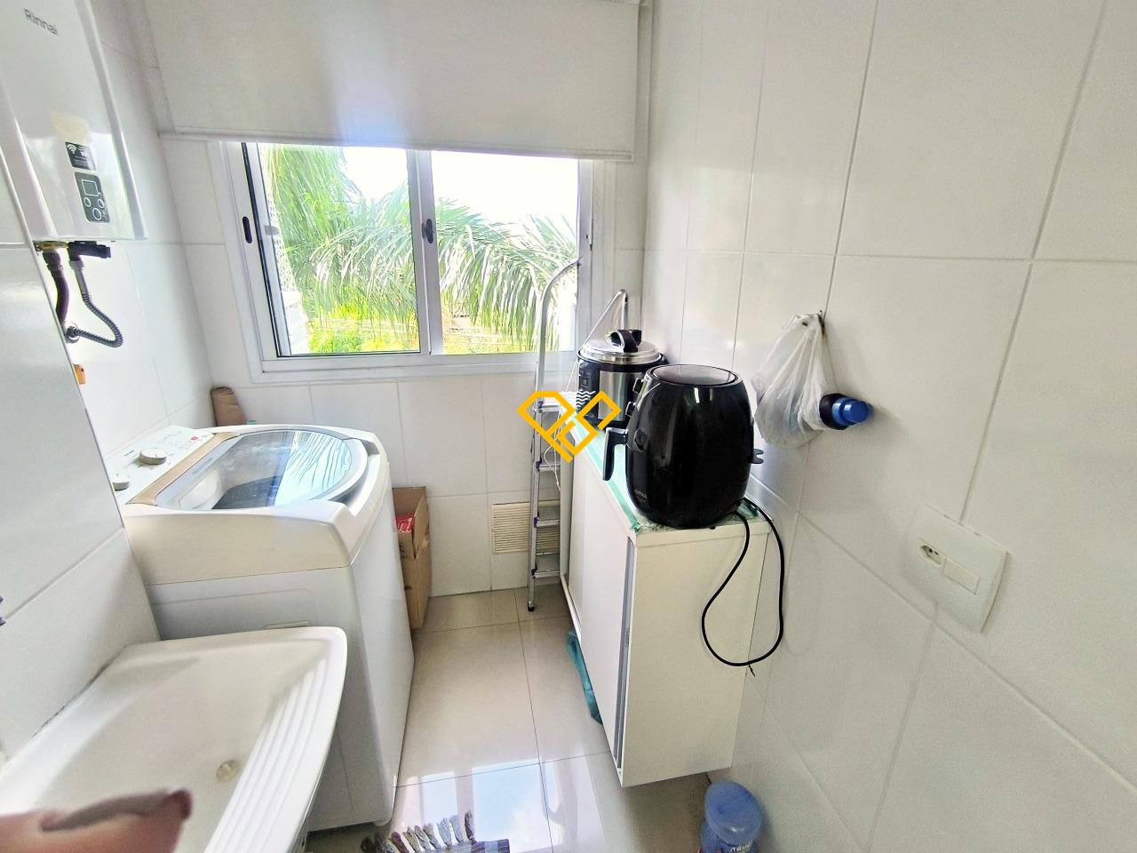 Apartamento à venda no Marapé: Área de serviço