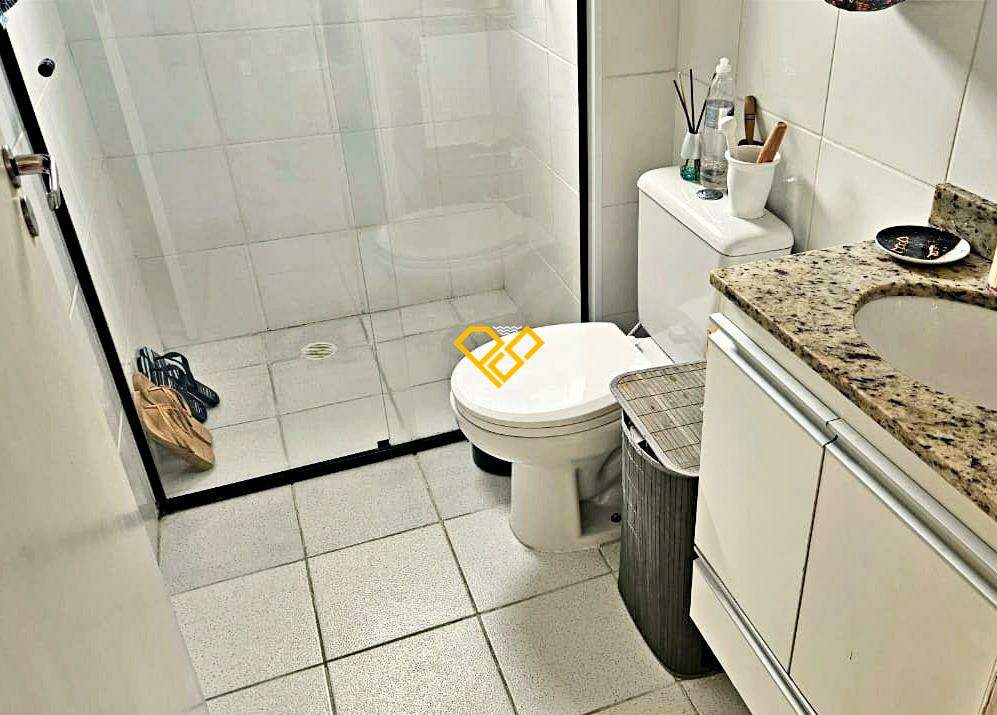 Apartamento à venda no Vila Mathias: Wc social