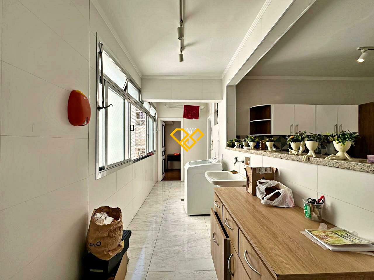 Apartamento à venda no Boqueirão: ÁRea de serviço