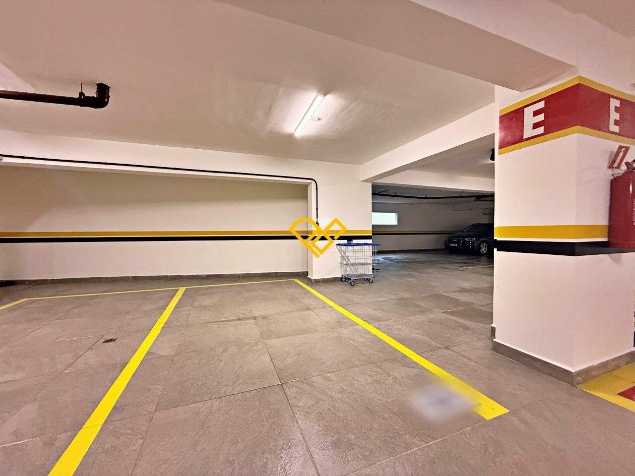 Apartamento à venda no Aparecida: Garagem