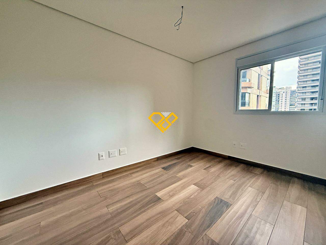 Apartamento à venda no Aparecida: Suíte 1