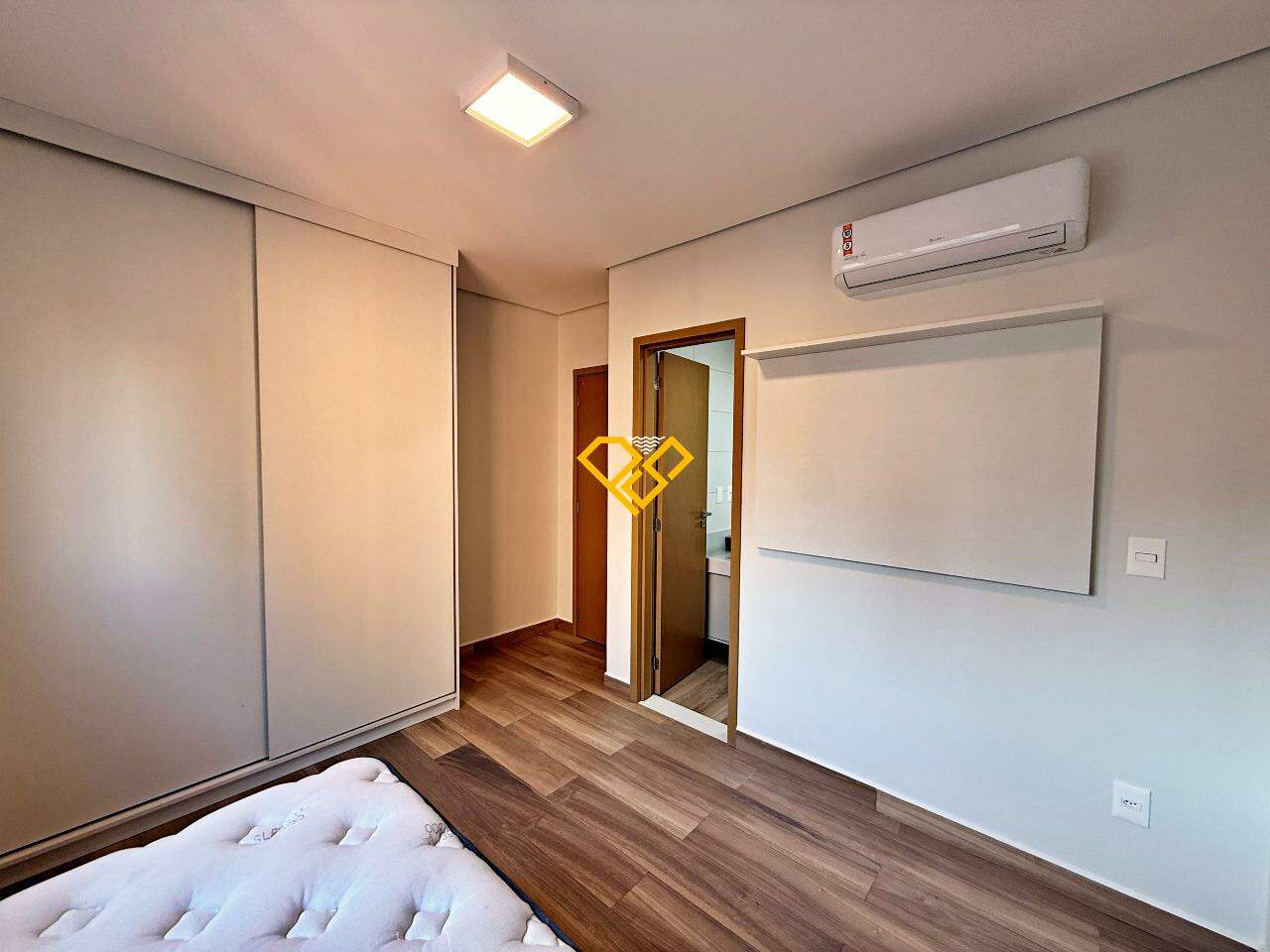 Apartamento à venda no Aparecida: Suíte 2