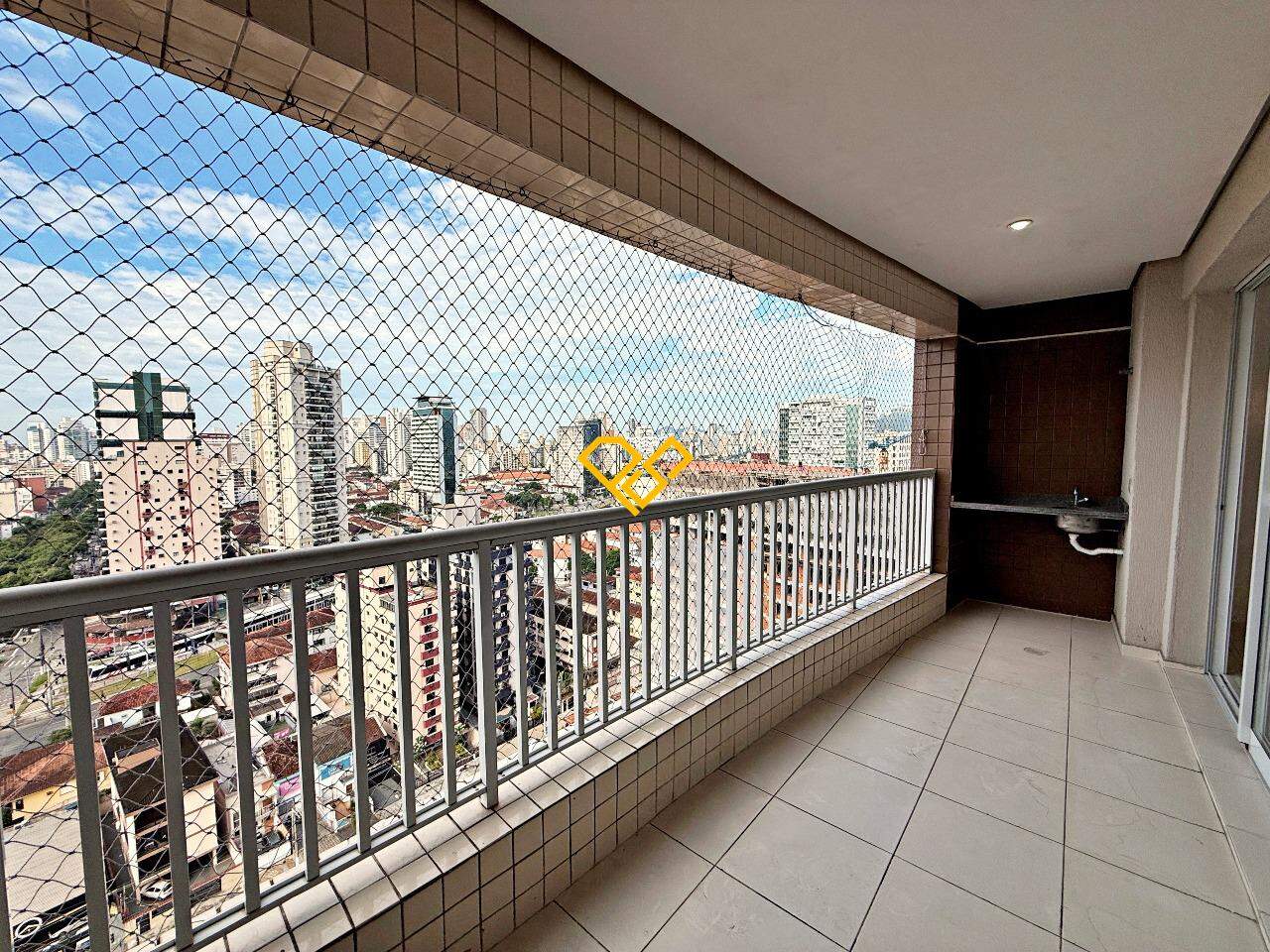 Apartamento à venda no Encruzilhada: Varanda