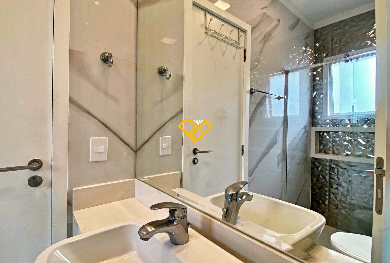 Apartamento para aluguel no Boqueirão: Wc suíte americana 2 e 3