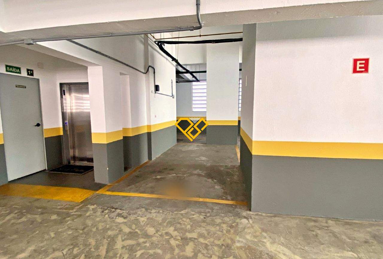 Apartamento para aluguel no Boqueirão: Garagem