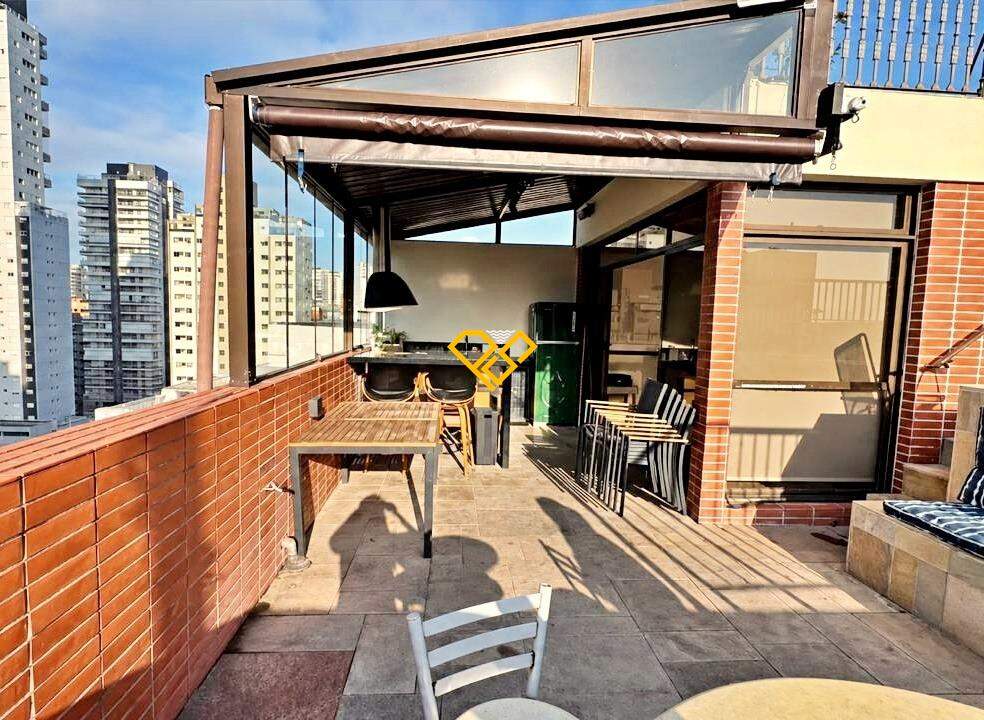 Cobertura à venda no Embaré: Área gourmet com churrasqueira