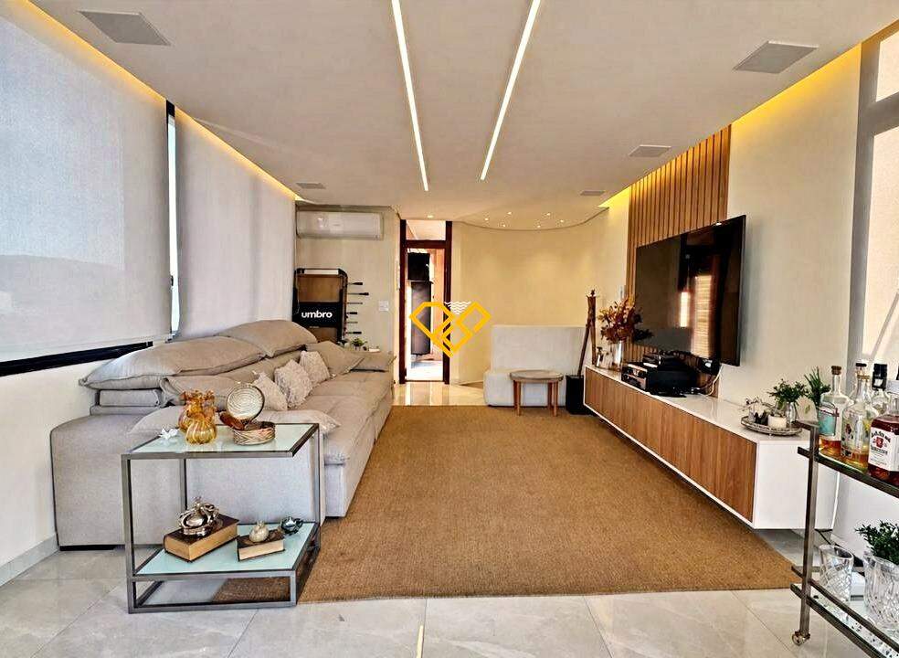 Cobertura à venda no Embaré: Sala 2º andar