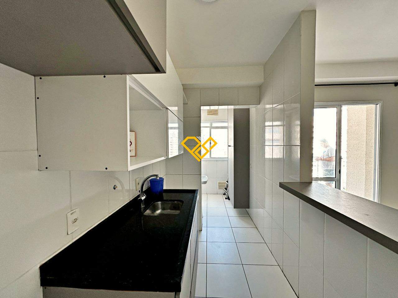 Apartamento para aluguel no Marapé: Cozinha