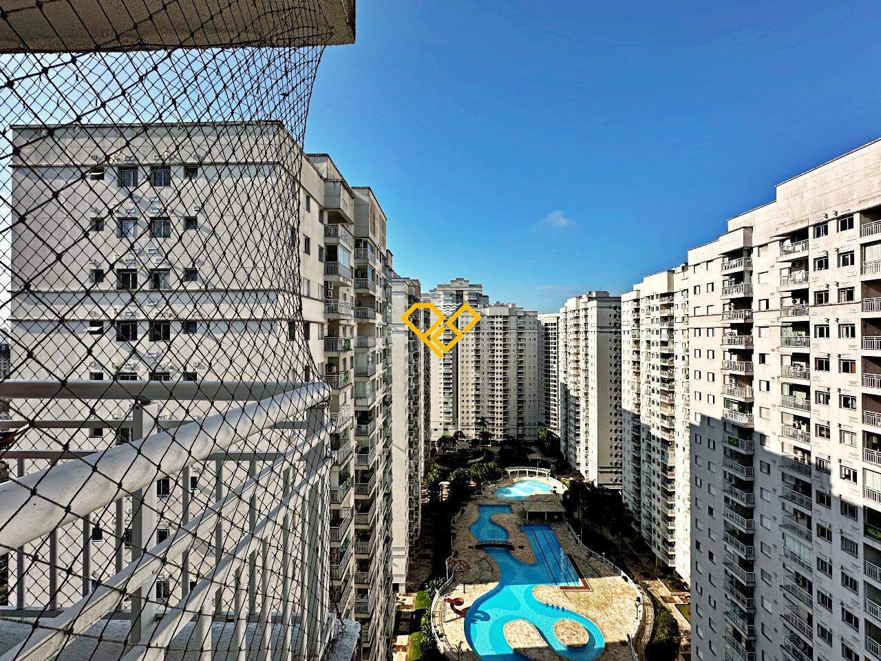 Apartamento para aluguel no Marapé: Vista