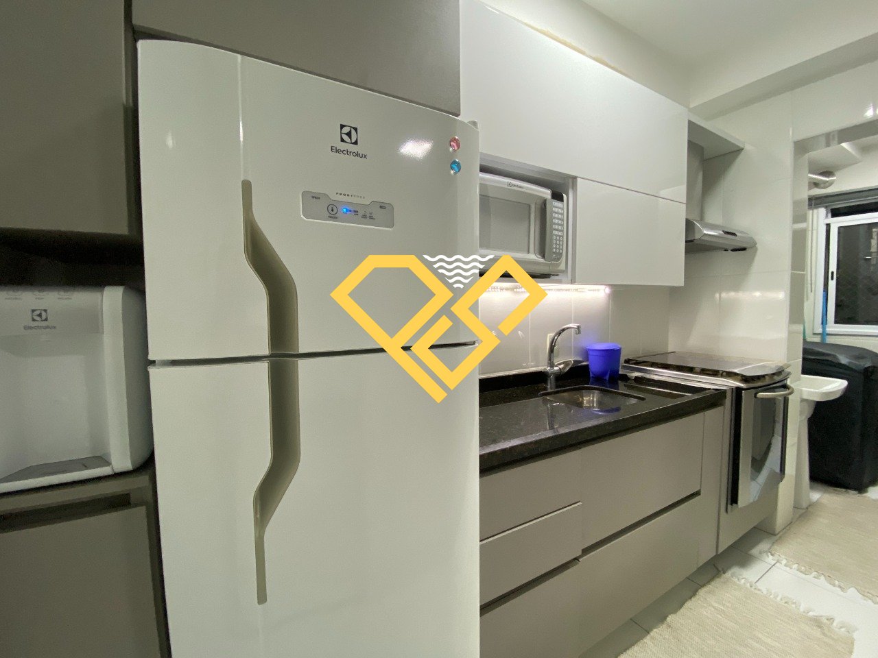 Apartamento para aluguel no Marapé: Cozinha