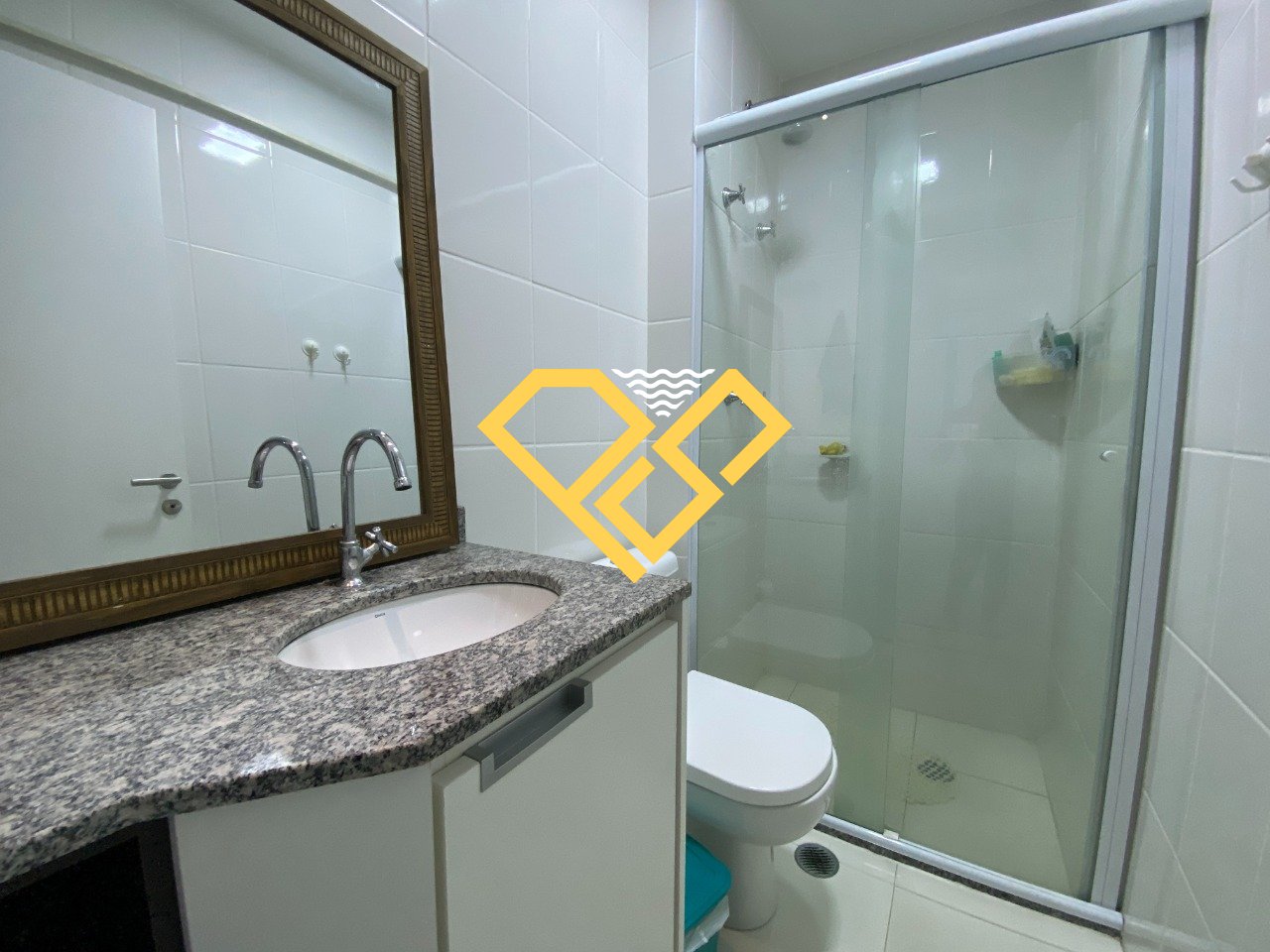 Apartamento para aluguel no Marapé: Wc suíte