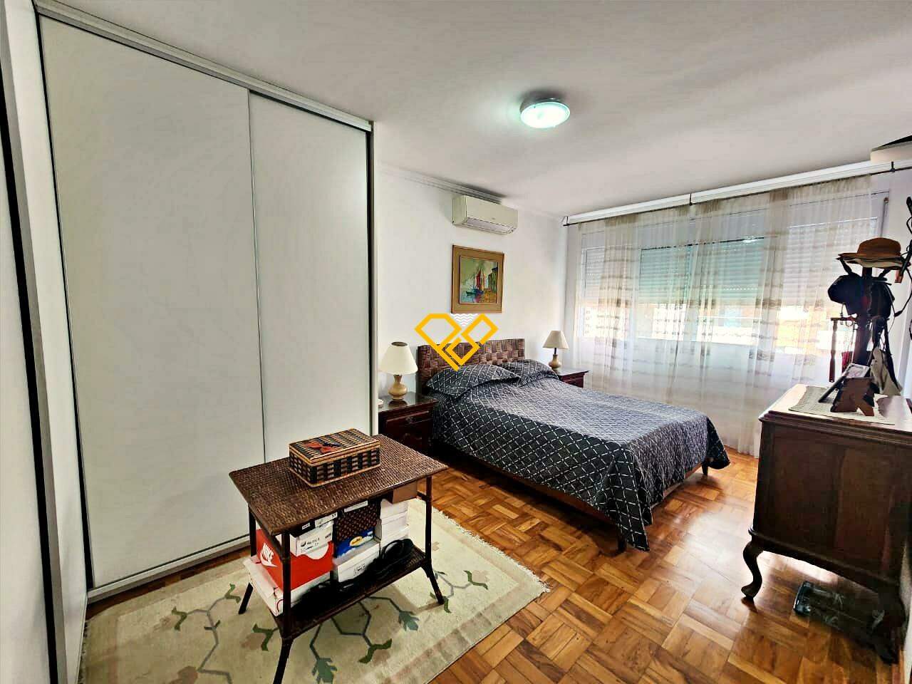 Apartamento à venda no Gonzaga: Dormitório 1 - suíte