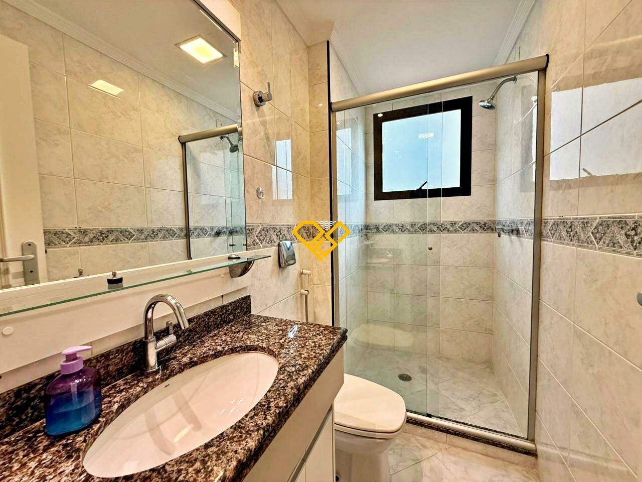 Apartamento à venda no Gonzaga: Wc suíte 2