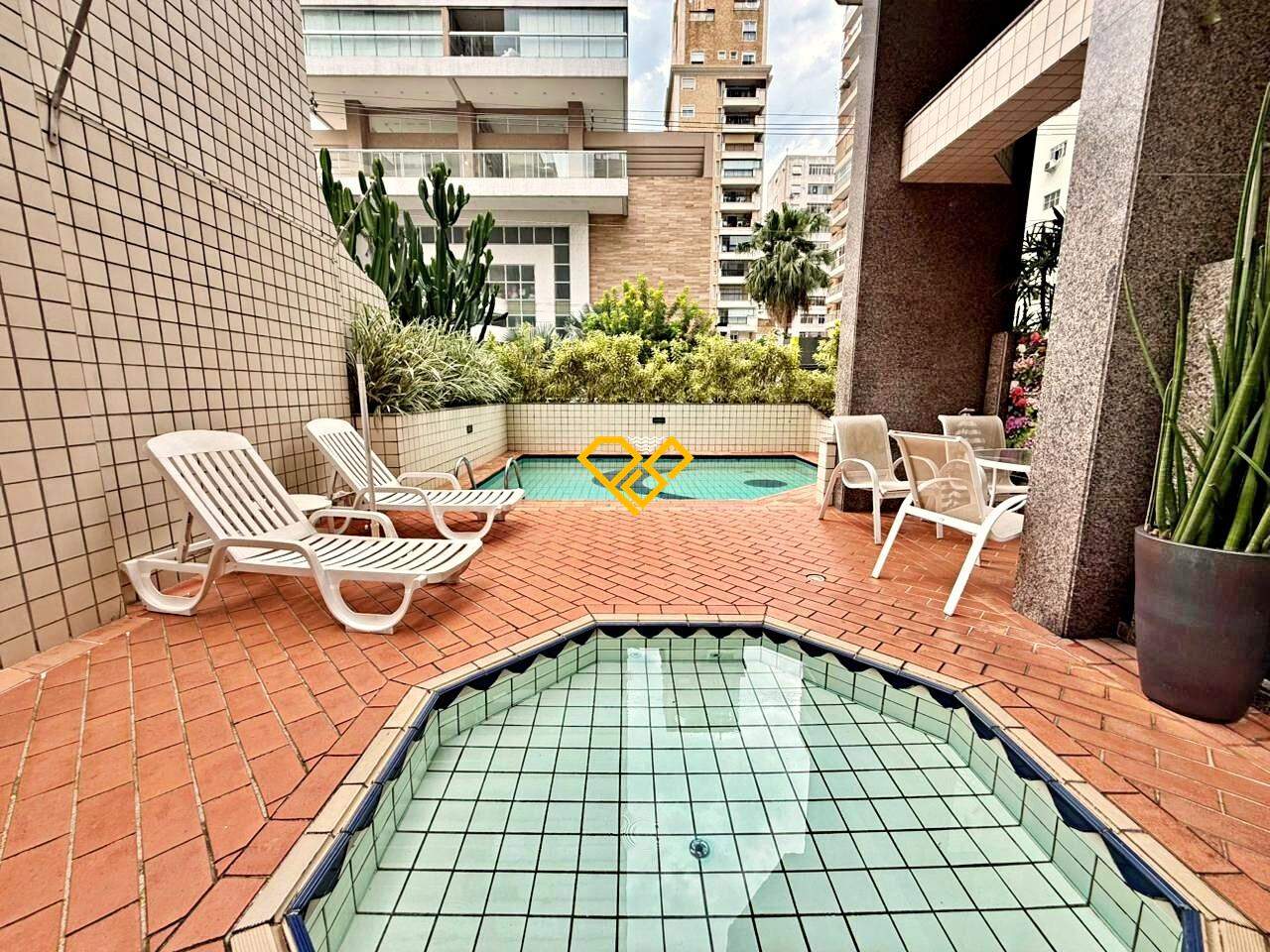 Apartamento à venda no Gonzaga: Lazer - PIscina