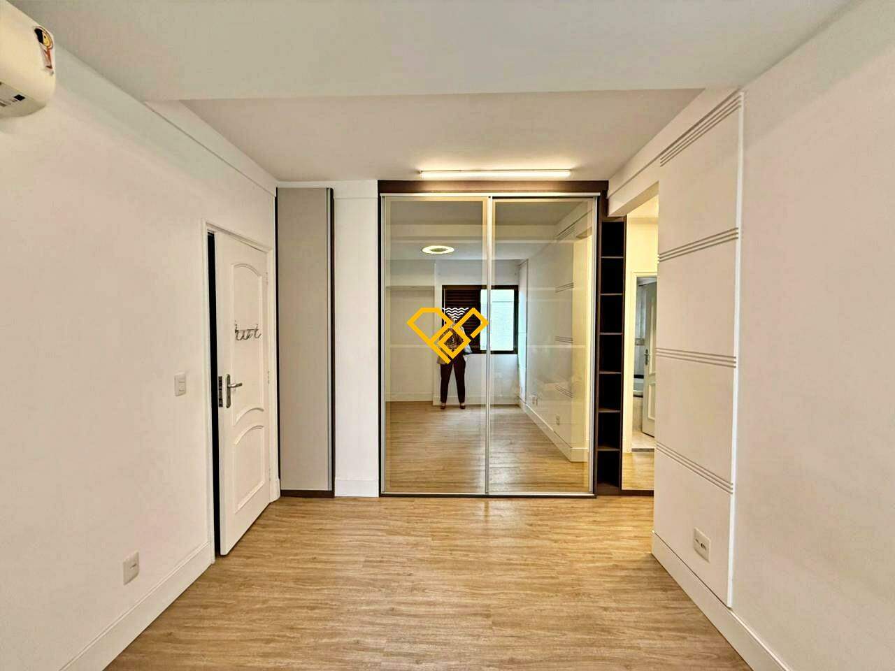 Apartamento à venda no Gonzaga: Suíte 3