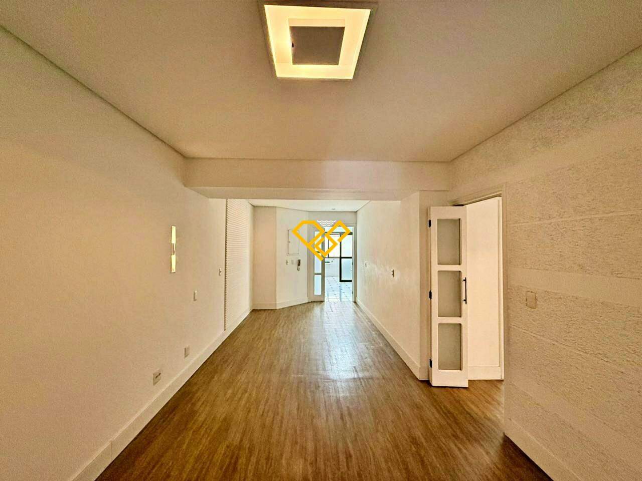 Apartamento à venda no Gonzaga: Sala de jantar