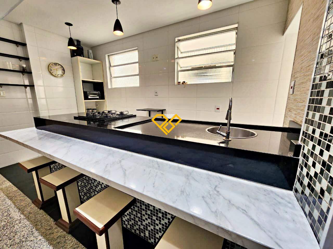 Apartamento à venda no Gonzaga: Cozinha