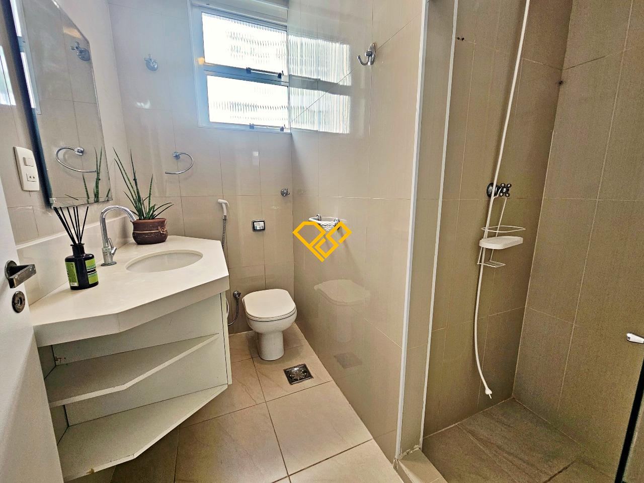 Apartamento para aluguel no José Menino: Wc social