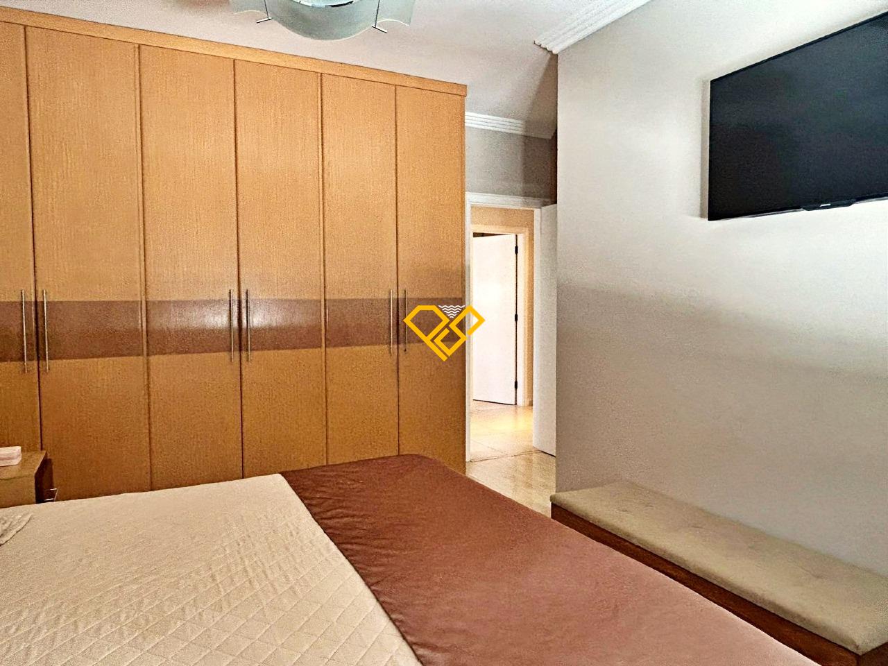 Apartamento à venda no Ponta da Praia: Dormitório 1 - suíte