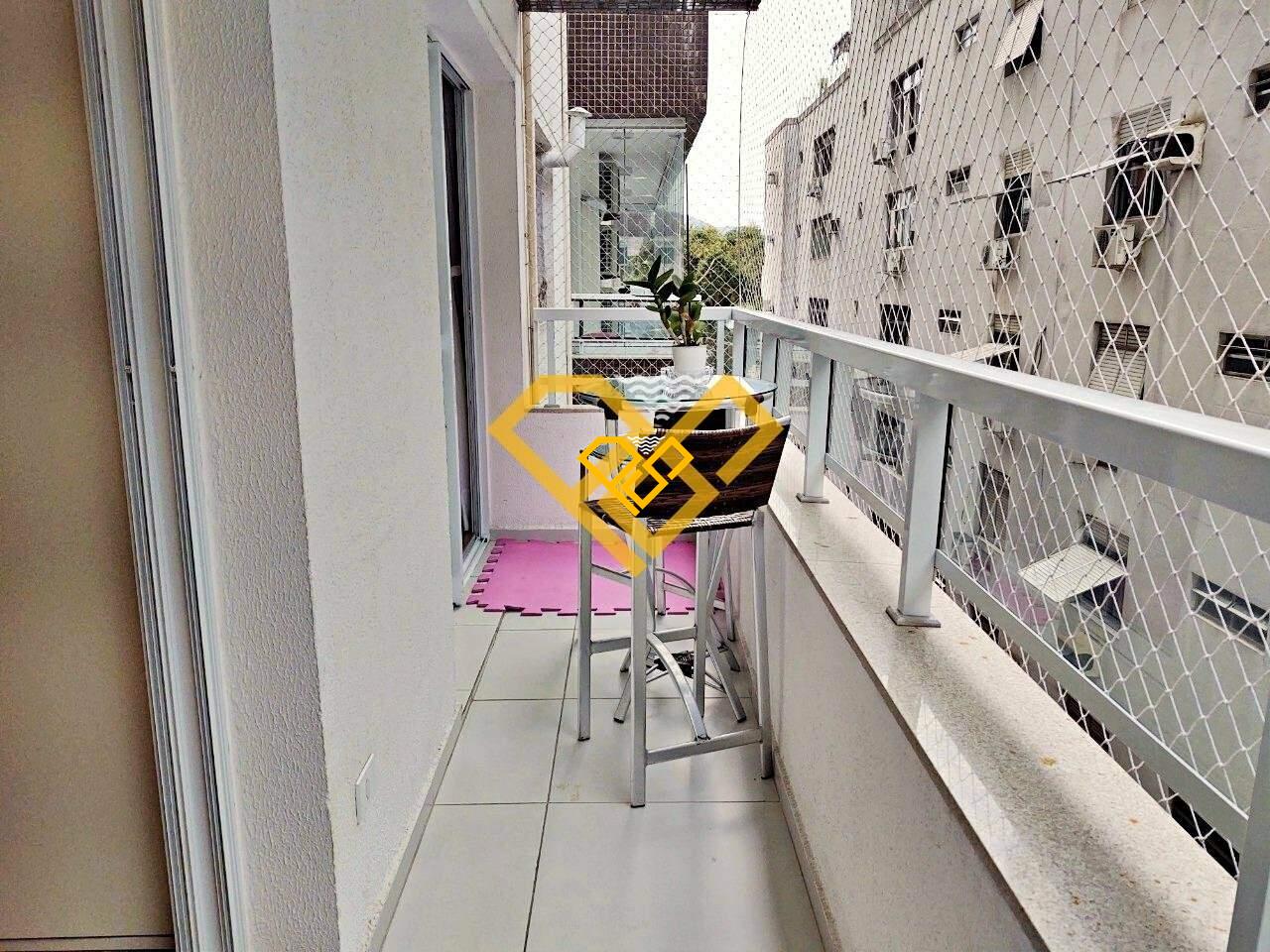 Apartamento à venda no José Menino: varanda