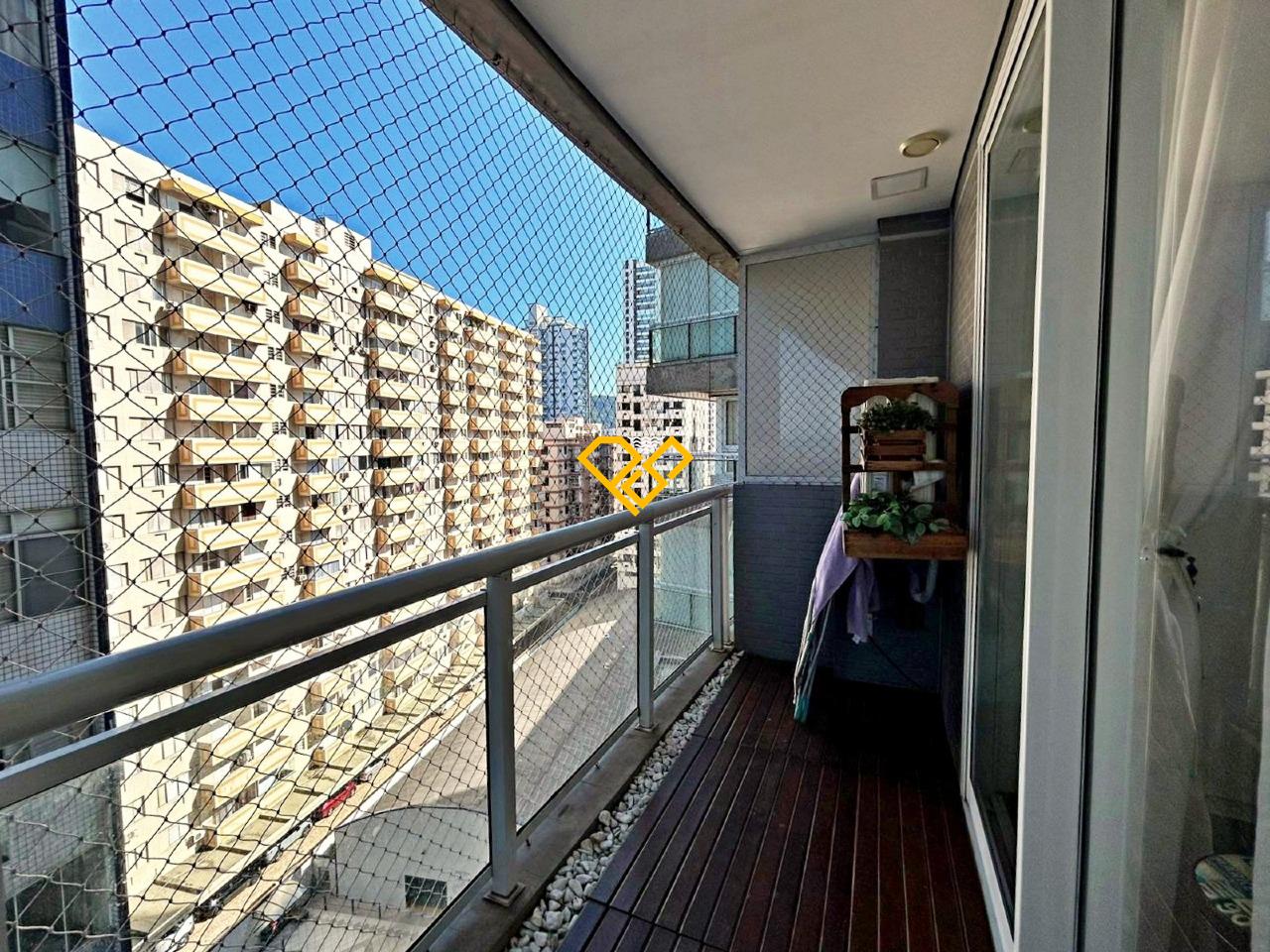 Apartamento à venda no Pompéia: Varanda