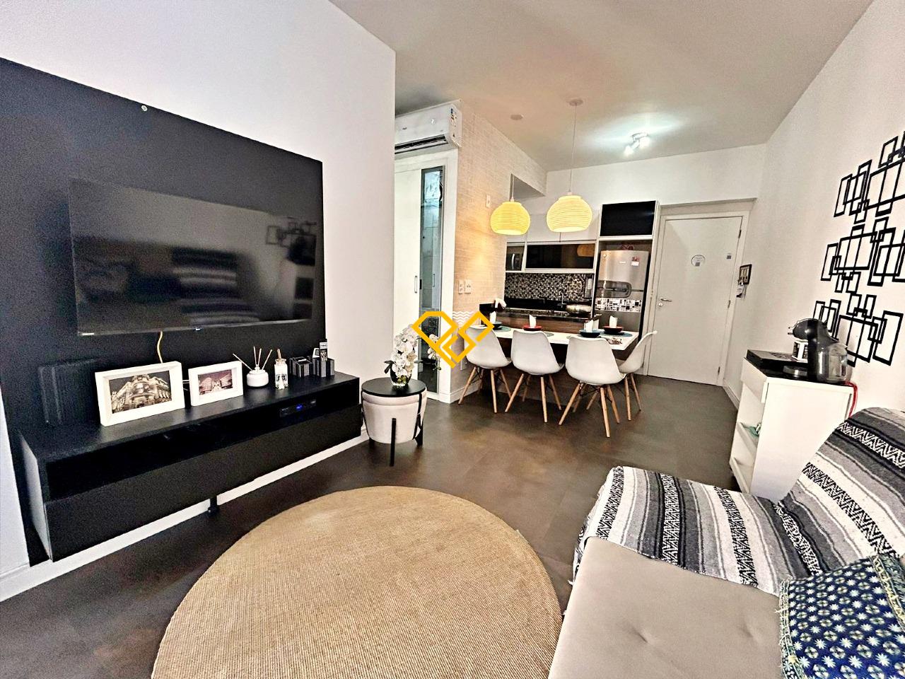 Apartamento à venda no Pompéia: Sala