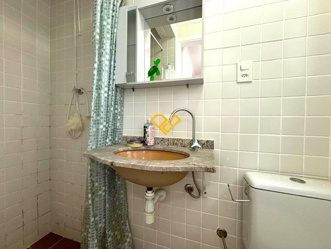Apartamento à venda no Pompéia: Wc de serviço