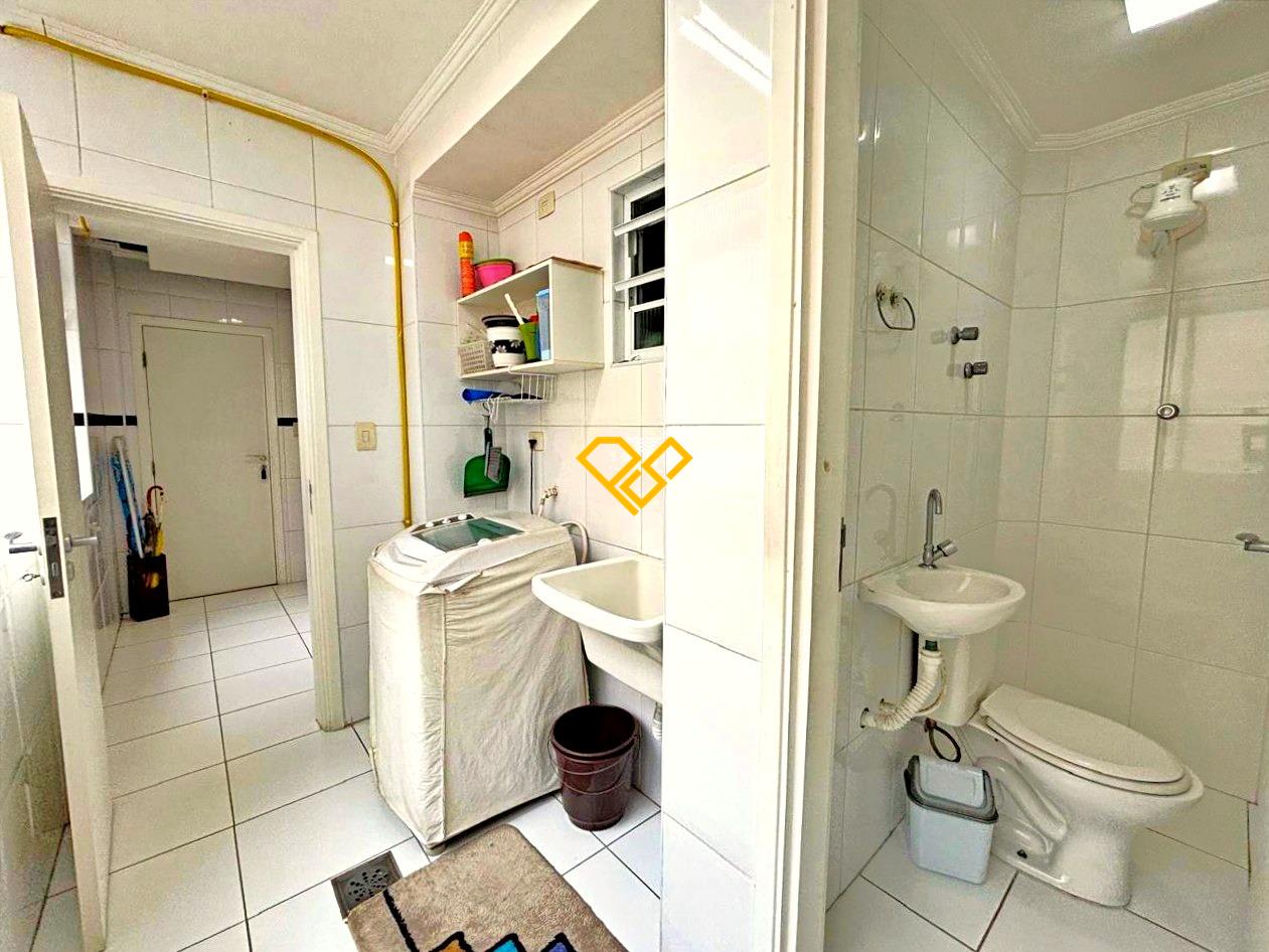 Apartamento à venda no Gonzaga: Área de serviço